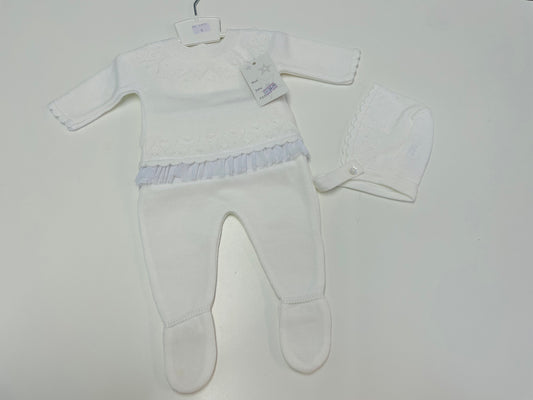 Adorable white knit 3pc set C3014