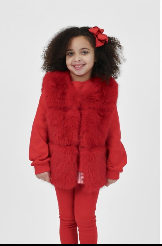 HK
Alora Girls Faux Fur Gilet Red
