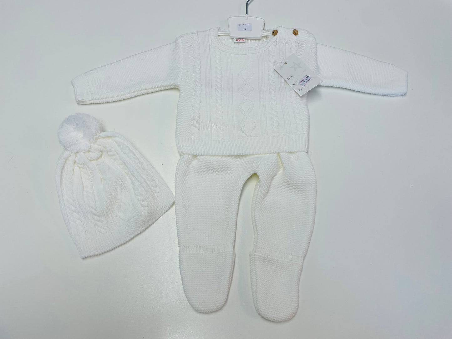 Adorable White Knit Set c3020